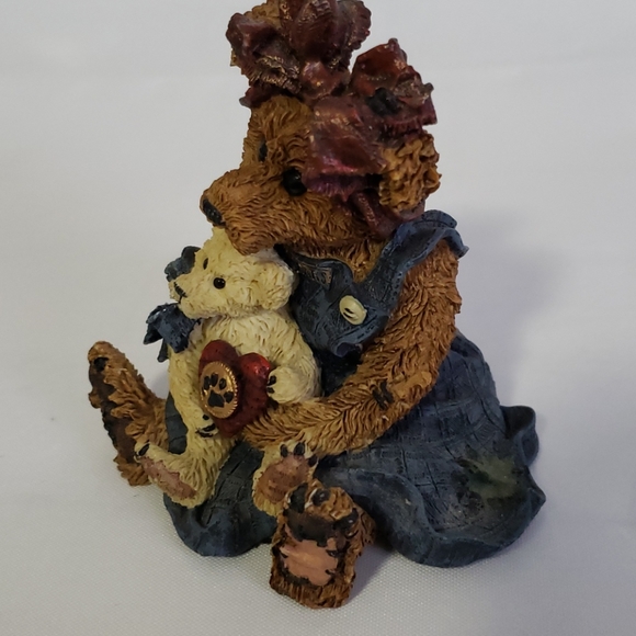 Boyd's Bears & Friends - Picture 3 of 5